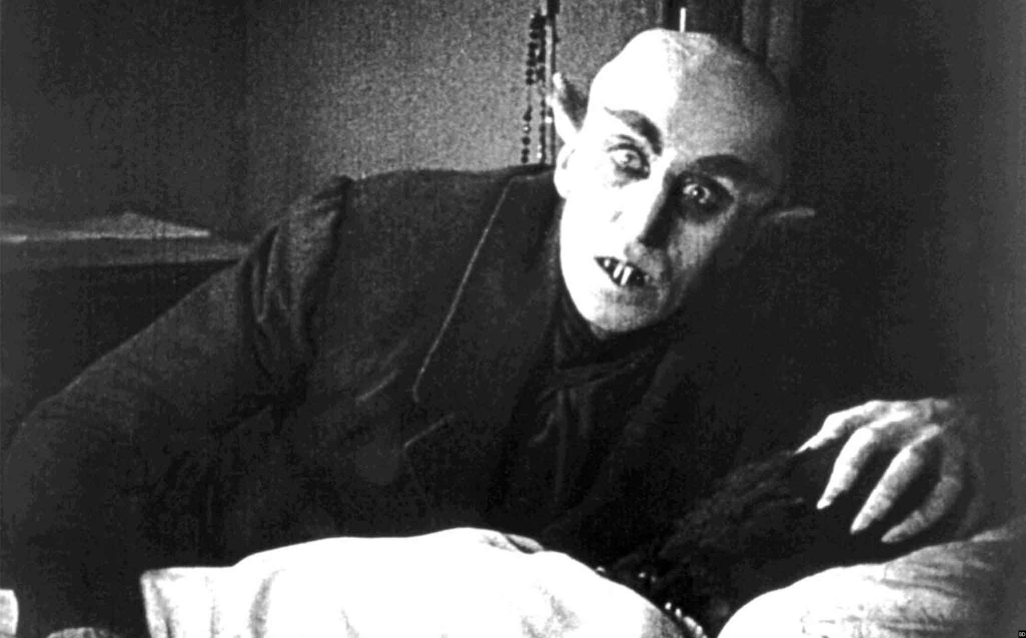 Sitting in (Non) Silence with Nosferatu